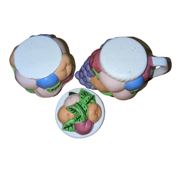 Diane Levesque| Vintage 1970s/80s 3D Fruit Glazed Ceramic Sugar & Creamer Set - Picture 3 of 12